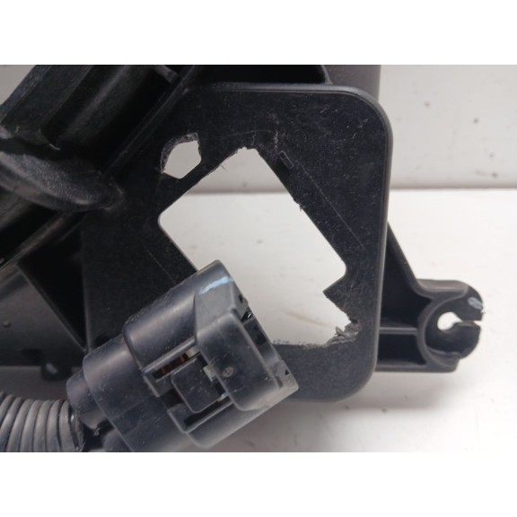 Recambio de electroventilador para kia sorento ii (xm) 2.2 crdi referencia OEM IAM 253802P100  