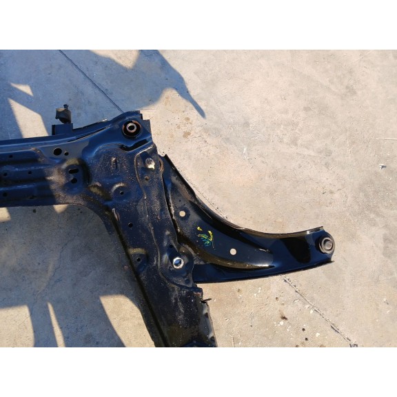 Recambio de puente delantero para nissan juke (f15) 1.2 dig-t referencia OEM IAM 544001KA0B  