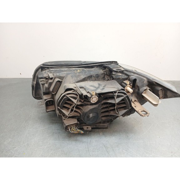 Recambio de faro derecho para bmw 1 (e81) 116 d referencia OEM IAM 63126924486  