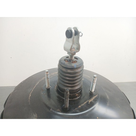 Recambio de servofreno para omoda 5 referencia OEM IAM 204000633ab  