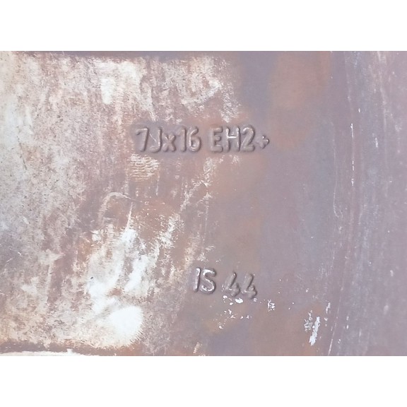 Recambio de llanta para bmw 1 (e81) 116 d referencia OEM IAM 677969614  