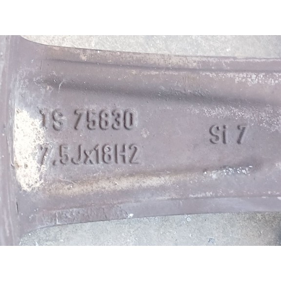 Recambio de llanta para chrysler 300c (lx, le) 3.0 crd referencia OEM IAM 82209396  