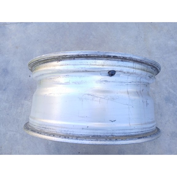 Recambio de llanta para chrysler 300c (lx, le) 3.0 crd referencia OEM IAM 82209396.  