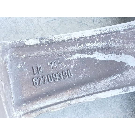 Recambio de llanta para chrysler 300c (lx, le) 3.0 crd referencia OEM IAM 82209396.  