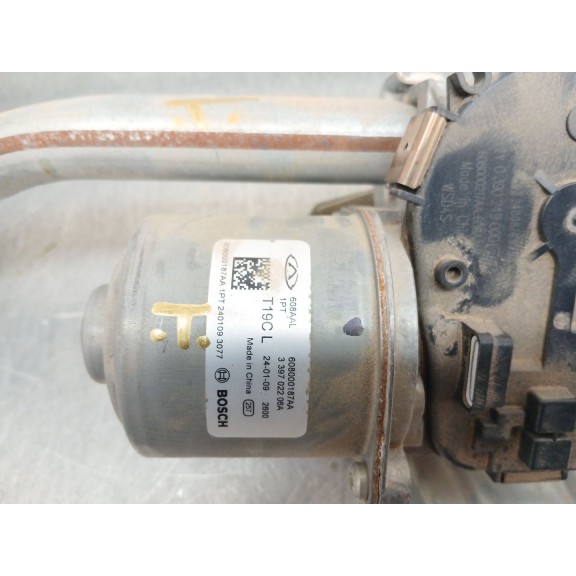 Recambio de motor limpia delantero para omoda 5 referencia OEM IAM 608000187aa  