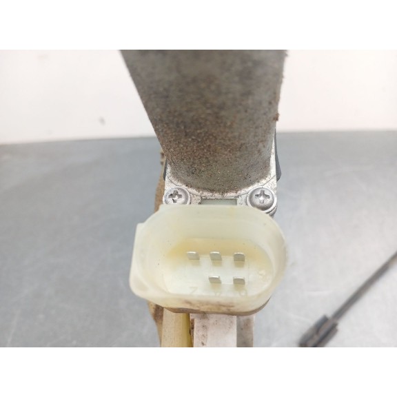 Recambio de elevalunas delantero izquierdo para bmw 1 (e81) 116 d referencia OEM IAM 51337165595  