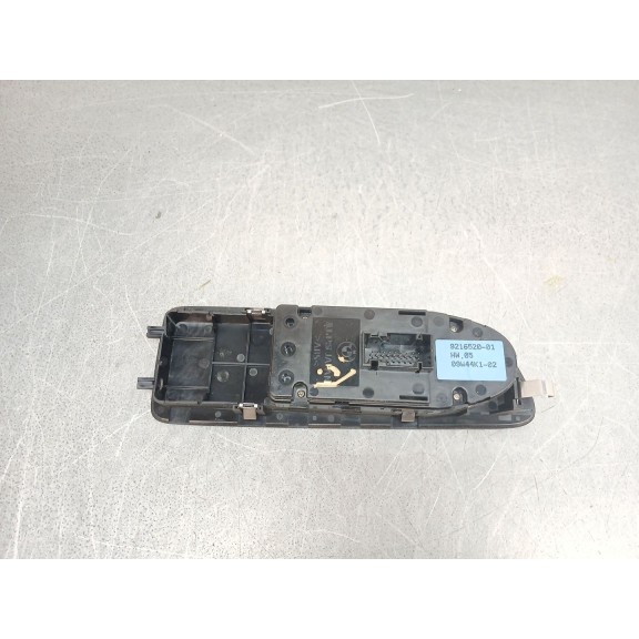 Recambio de mando elevalunas delantero izquierdo para bmw 1 (e81) 116 d referencia OEM IAM 921652001  