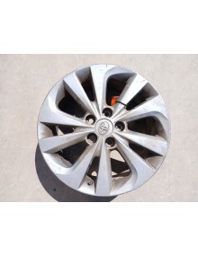 Recambio de llanta para toyota auris touring sports (e18) hybrid active referencia OEM IAM   