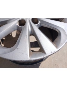 Recambio de llanta para toyota auris touring sports (e18) hybrid active referencia OEM IAM    2