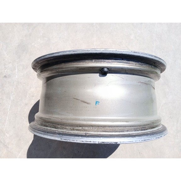 Recambio de llanta para toyota auris touring sports (e18) hybrid active referencia OEM IAM   