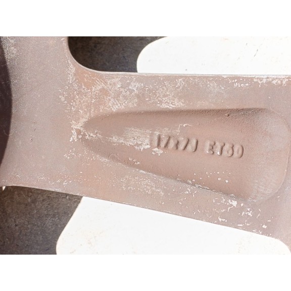 Recambio de llanta para toyota auris touring sports (e18) hybrid active referencia OEM IAM   