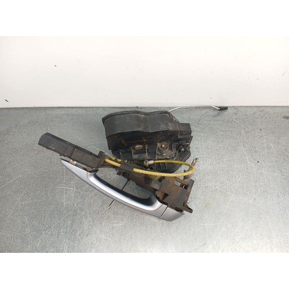 Recambio de cerradura puerta delantera izquierda para bmw 1 (e81) 116 d referencia OEM IAM 51217202143 7229461 