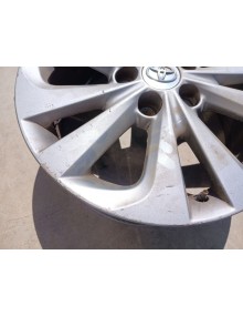Recambio de llanta para toyota auris touring sports (e18) hybrid active referencia OEM IAM    2