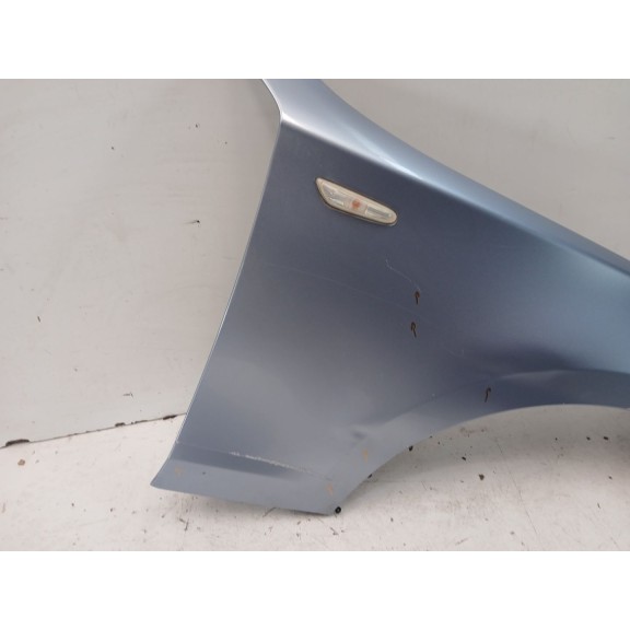 Recambio de aleta delantera derecha para bmw 1 (e81) 116 d referencia OEM IAM 41357133228  