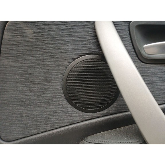 Recambio de guarnecido puerta delantera derecha para bmw 1 (e81) 116 d referencia OEM IAM 9277930 10628510 