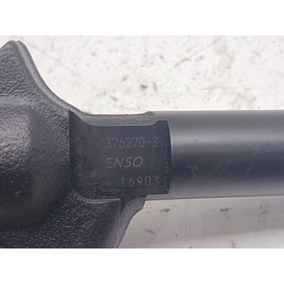 Recambio de inyector para opel zafira b essentia referencia OEM IAM 973762703  