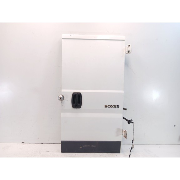 Recambio de puerta trasera derecha para peugeot boxer furgoneta 2.2 hdi 110 referencia OEM IAM 8703G1  