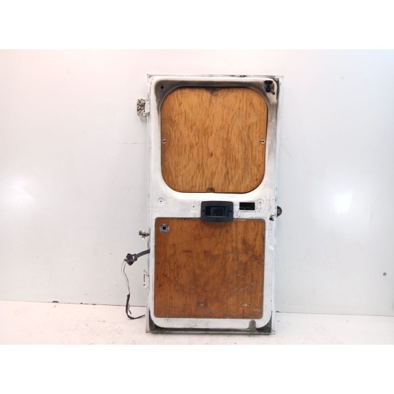 Recambio de puerta trasera derecha para peugeot boxer furgoneta 2.2 hdi 110 referencia OEM IAM 8703G1  
