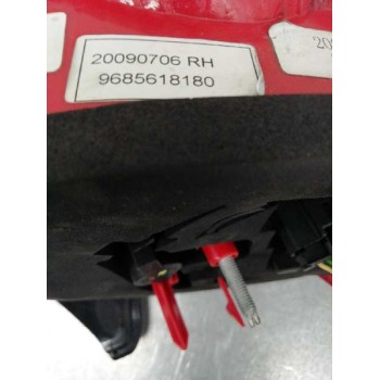 Recambio de piloto trasero derecho para peugeot 206+ básico referencia OEM IAM 9685618180  