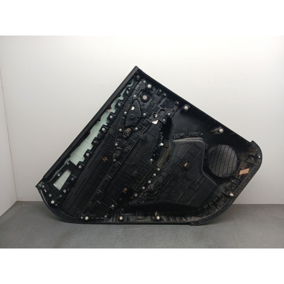 Recambio de guarnecido puerta trasera derecha para omoda 5 referencia OEM IAM 403005153aa  