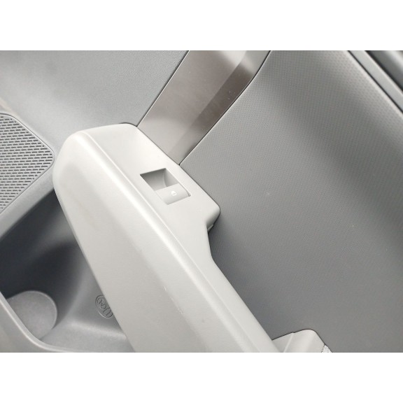 Recambio de guarnecido puerta trasera derecha para kia ev3 referencia OEM IAM 83302ev080dxh  