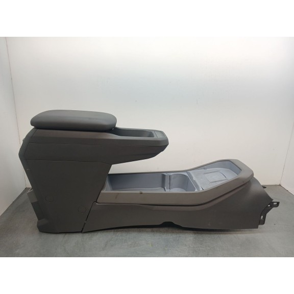 Recambio de apoyabrazos central para kia ev3 referencia OEM IAM   