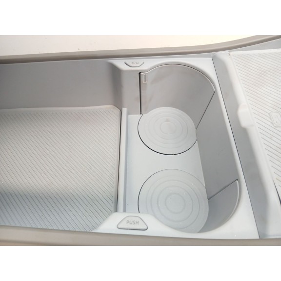 Recambio de apoyabrazos central para kia ev3 referencia OEM IAM   