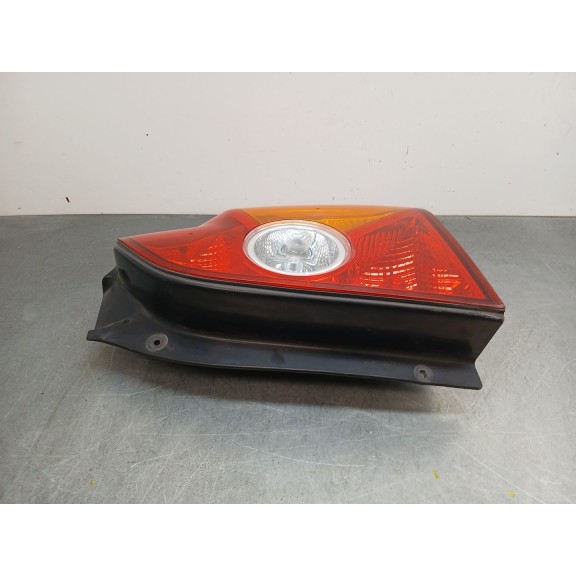 Recambio de piloto trasero derecho para hyundai terracan (hp) 2.9 crdi 4wd referencia OEM IAM 92402H1020  