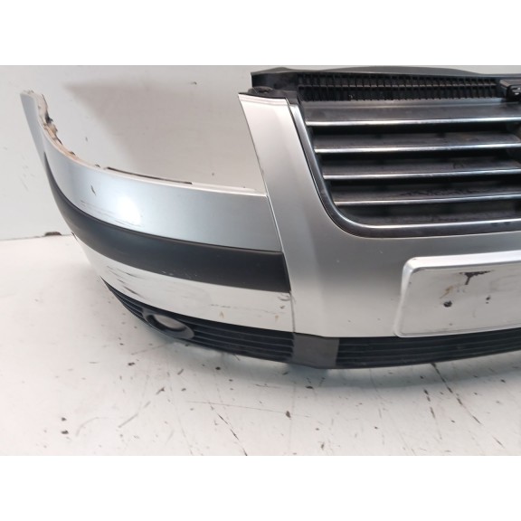 Recambio de paragolpes delantero para volkswagen passat b5.5 (3b3) 1.9 tdi referencia OEM IAM   