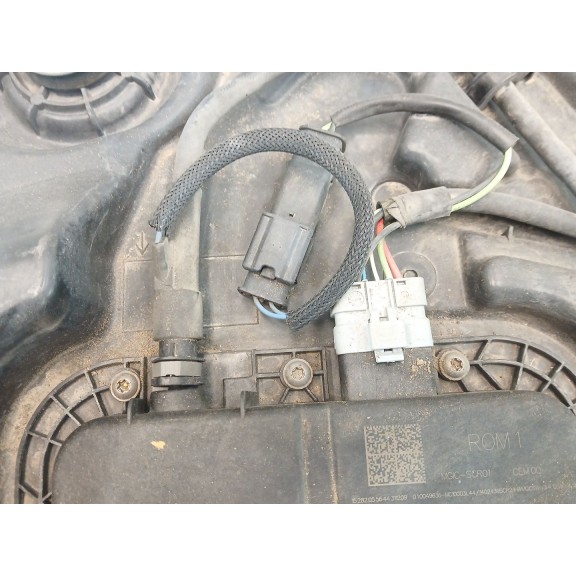 Recambio de deposito adblue para citroën c-elysée exclusive referencia OEM IAM   