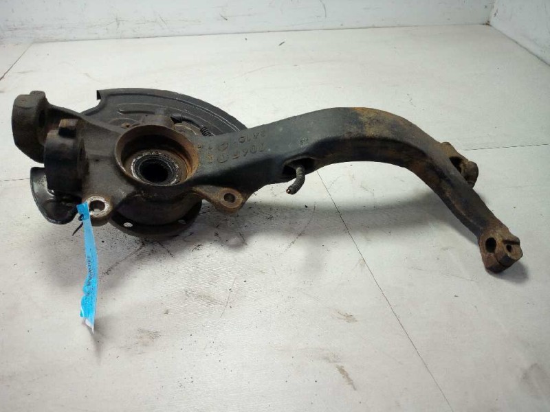 Recambio de mangueta delantera derecha para audi allroad quattro (4b5) 2.7 t referencia OEM IAM 4Z7407258F  