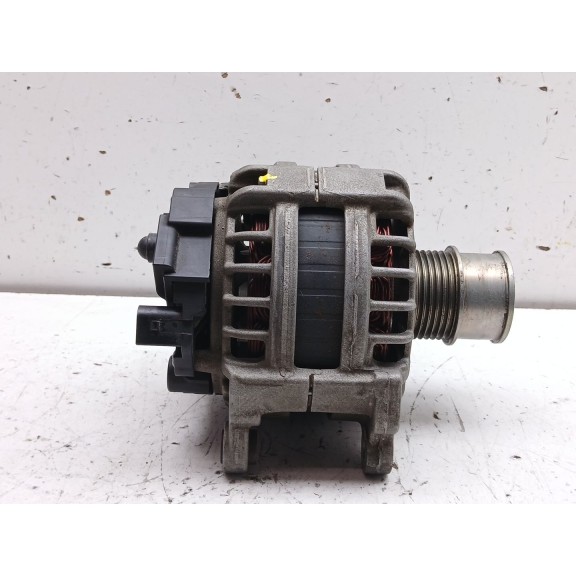 Recambio de alternador para volkswagen golf vii lim. (bq1) advance referencia OEM IAM 05e903026r ALF280A01 05E903027B