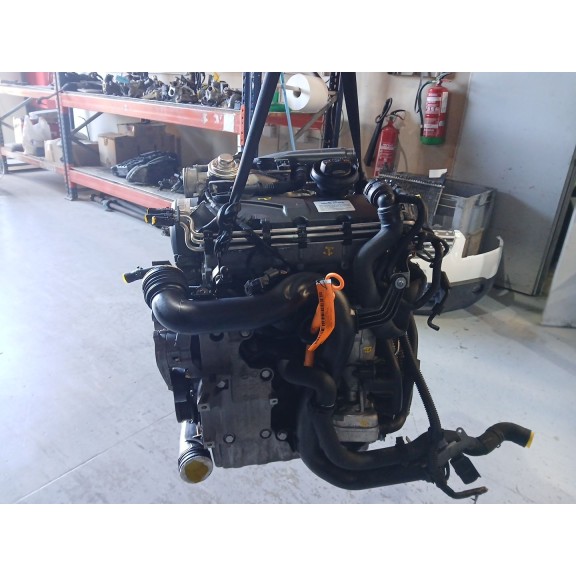 Recambio de motor completo para volkswagen golf v (1k1) 1.9 tdi referencia OEM IAM BXE  B