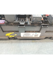 Recambio de caja reles / fusibles para omoda 5 referencia OEM IAM 807000525aa   2