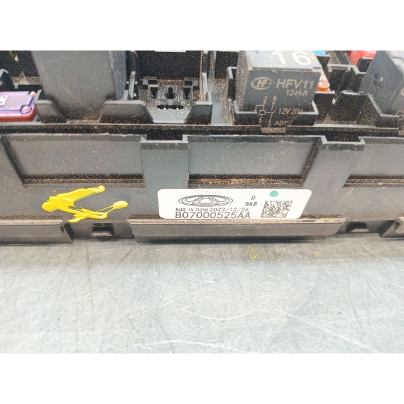 Recambio de caja reles / fusibles para omoda 5 referencia OEM IAM 807000525aa  