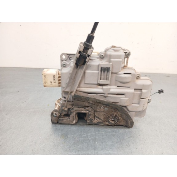 Recambio de cerradura puerta trasera derecha para seat altea (5p1) 1.9 tdi referencia OEM IAM 7L0839016D  