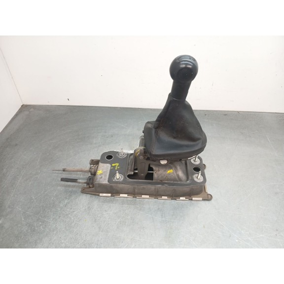 Recambio de palanca cambio para seat altea (5p1) 1.9 tdi referencia OEM IAM 1K0711061A / 1K0711112 1k0711061b 