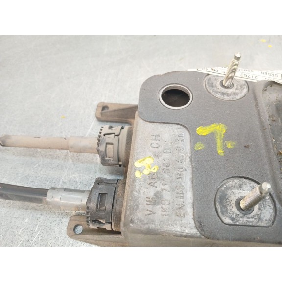 Recambio de palanca cambio para seat altea (5p1) 1.9 tdi referencia OEM IAM 1K0711061A / 1K0711112 1k0711061b 