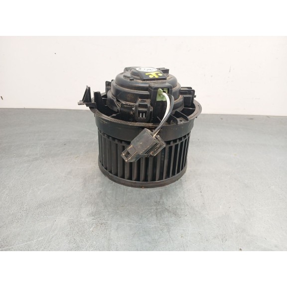 Recambio de motor calefaccion para omoda 5 referencia OEM IAM 301001542aa  