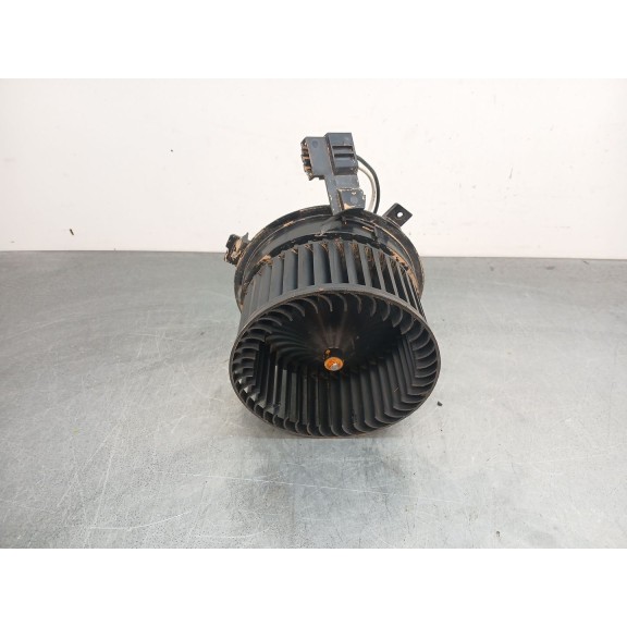 Recambio de motor calefaccion para omoda 5 referencia OEM IAM 301001542aa  