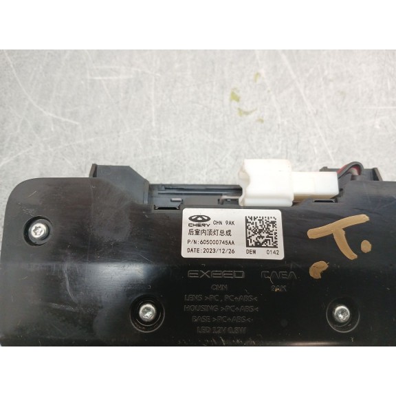 Recambio de luz interior para omoda 5 referencia OEM IAM 605000745aa  
