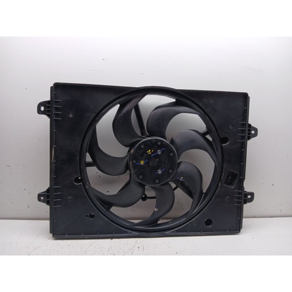 Recambio de electroventilador para omoda 5 referencia OEM IAM 302000842aa  