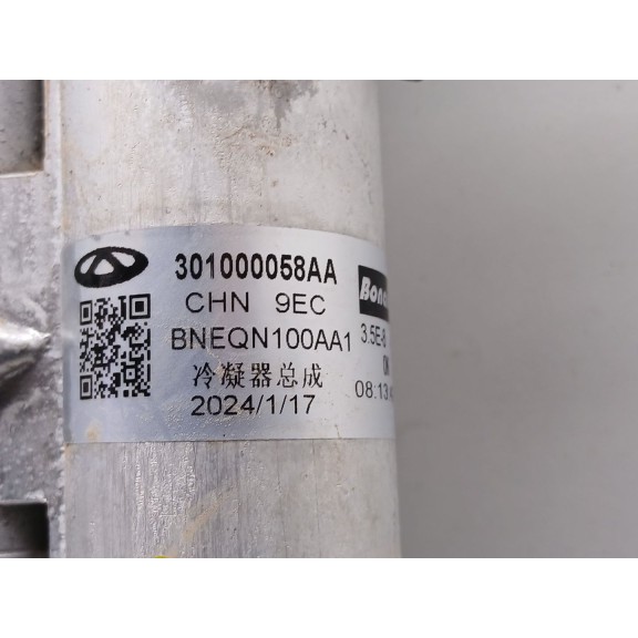 Recambio de condensador / radiador aire acondicionado para omoda 5 referencia OEM IAM 301000058aa  