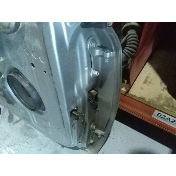 Recambio de puerta delantera izquierda para opel vectra c berlina comfort referencia OEM IAM  PLATA 