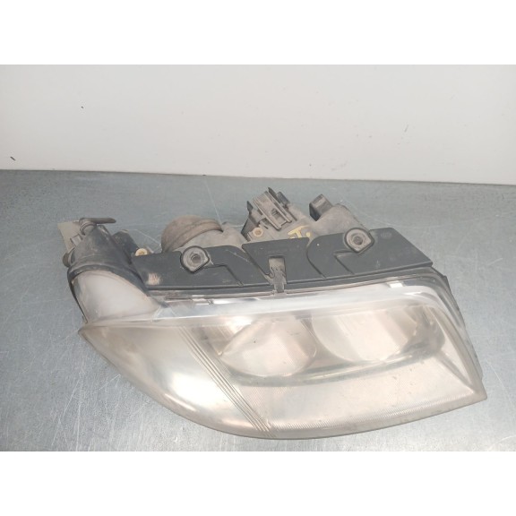 Recambio de faro derecho para volkswagen passat b5.5 (3b3) 1.9 tdi referencia OEM IAM 3b0941016an  
