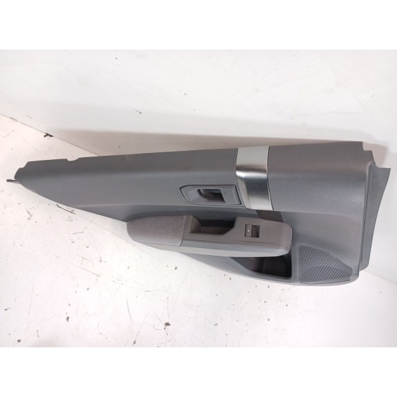 Recambio de guarnecido puerta trasera izquierda para kia ev3 referencia OEM IAM   