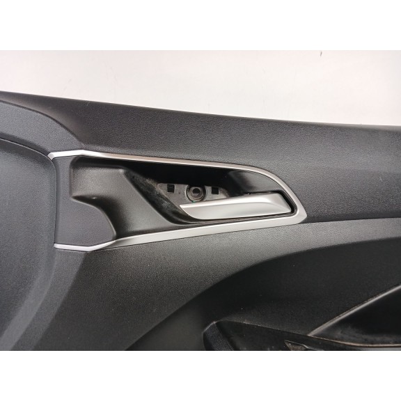 Recambio de guarnecido puerta delantera derecha para mg mg 3 1.5 hybrid referencia OEM IAM P115566955  