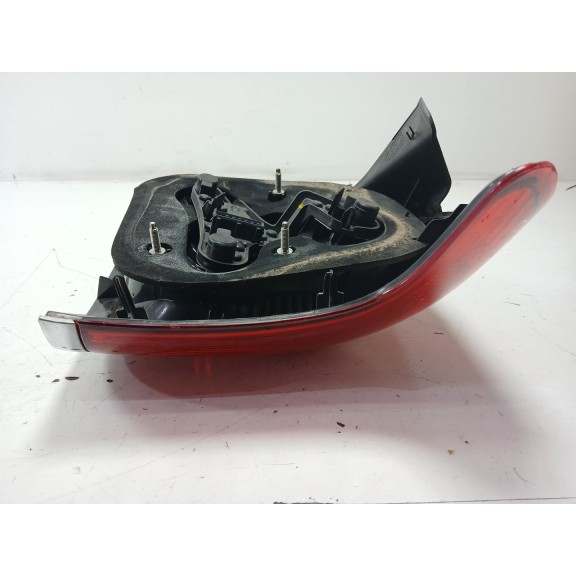 Recambio de piloto trasero izquierdo para toyota avensis (_t25_) 2.0 (azt250_) referencia OEM IAM 89031396  