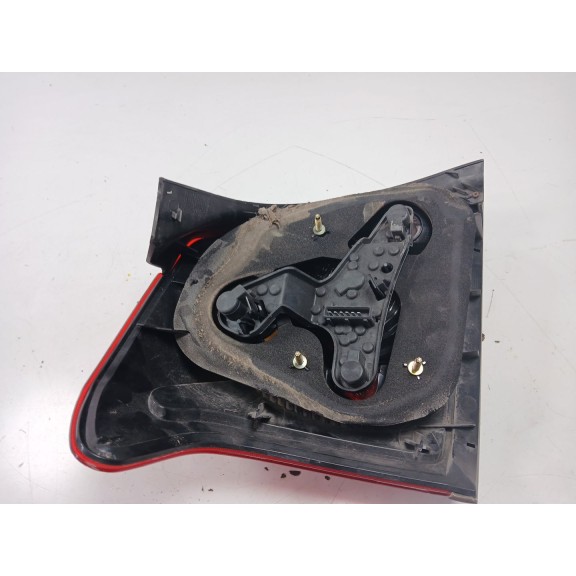 Recambio de piloto trasero derecho para toyota avensis (_t25_) 2.4 (azt251_) referencia OEM IAM   