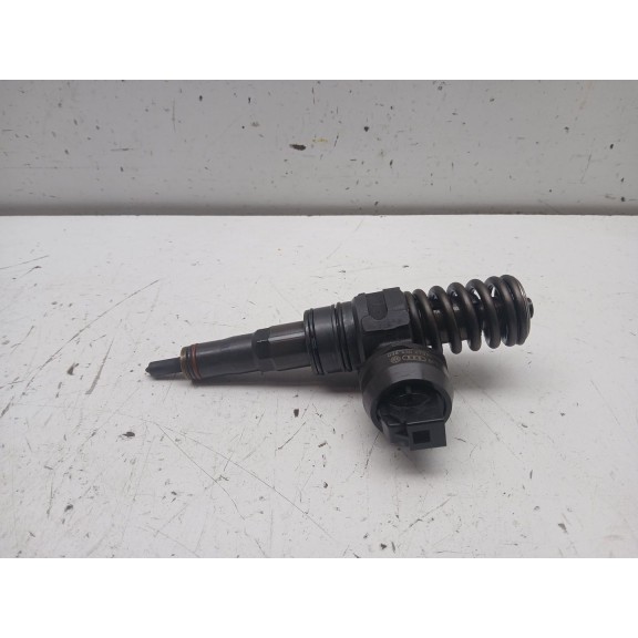 Recambio de inyector para seat ibiza iii (6l1) 1.4 tdi referencia OEM IAM 038130073BN 0414720313 
